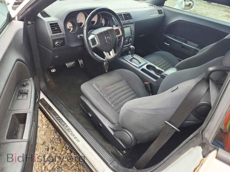 2012 Dodge CHALLENGER (VIN 2C3CDYBT5CH254282) — photo 8 of 12