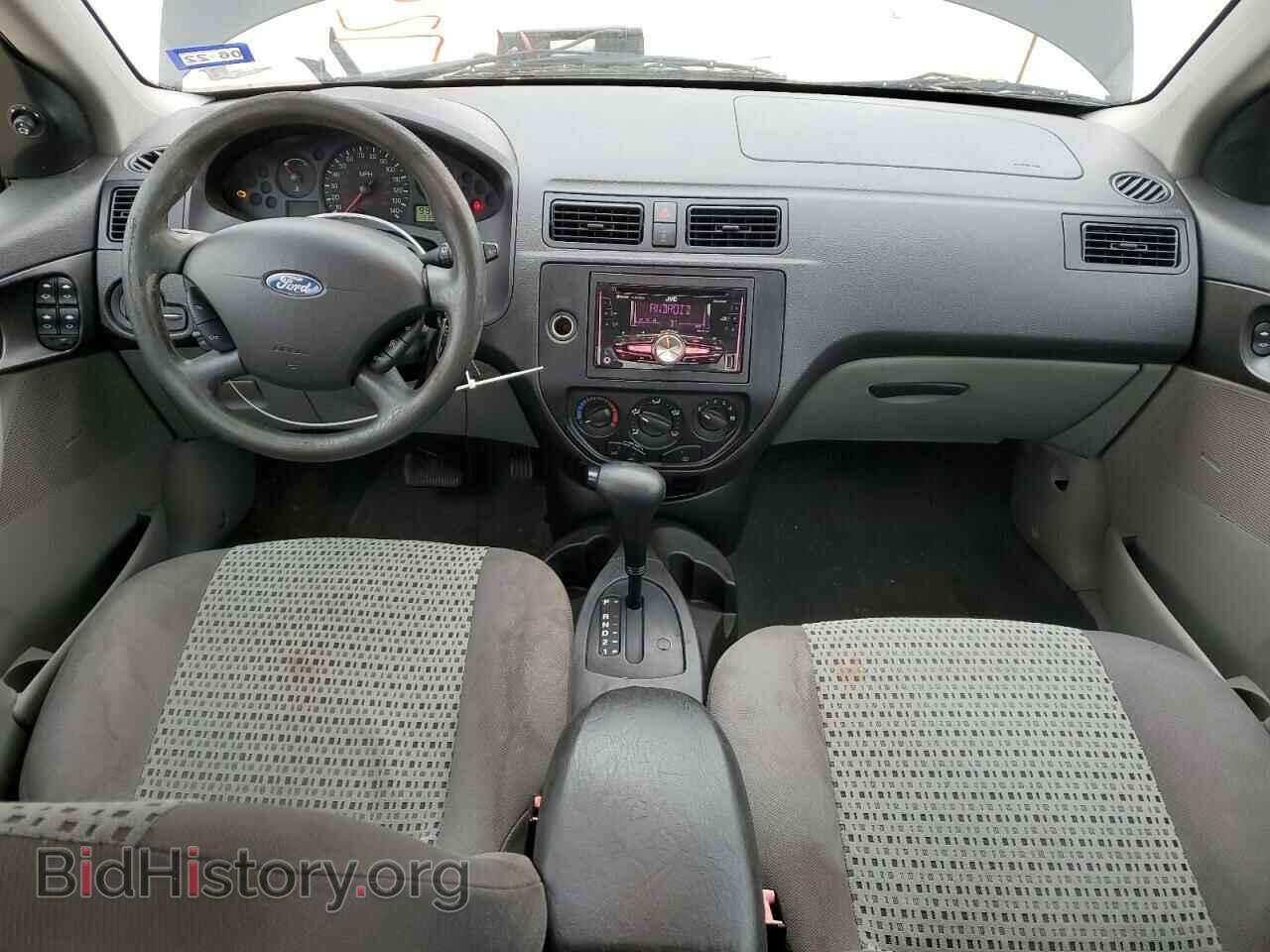 2007 FORD FOCUS - VIN: 1FAHP34N87W244000 - Фото 8