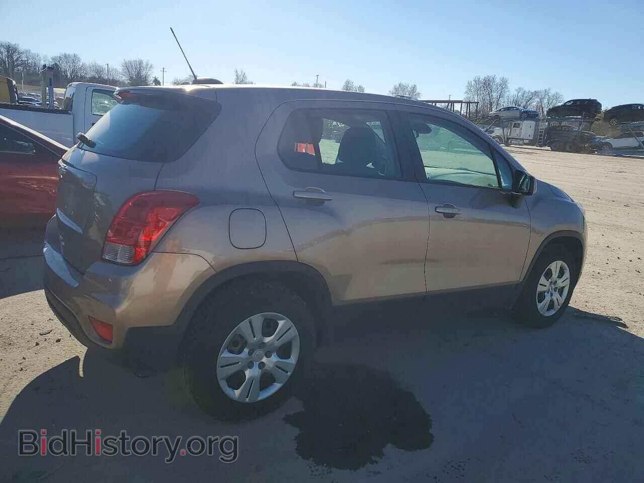 2019 CHEVROLET TRAX - VIN: 3GNCJKSB7KL117513 - Фото 3