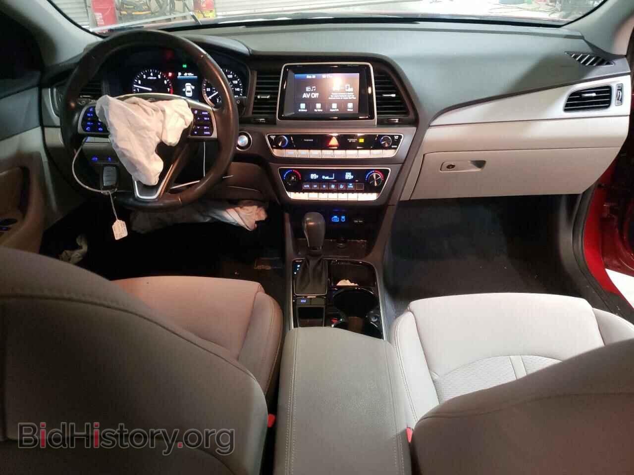 2019 HYUNDAI SONATA - VIN: 5NPE34AF6KH816322 - Фото 8