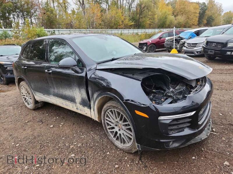 2017 Porsche CAYENNE (VIN WP1AA2A23HKA86612) — photo 4 of 13