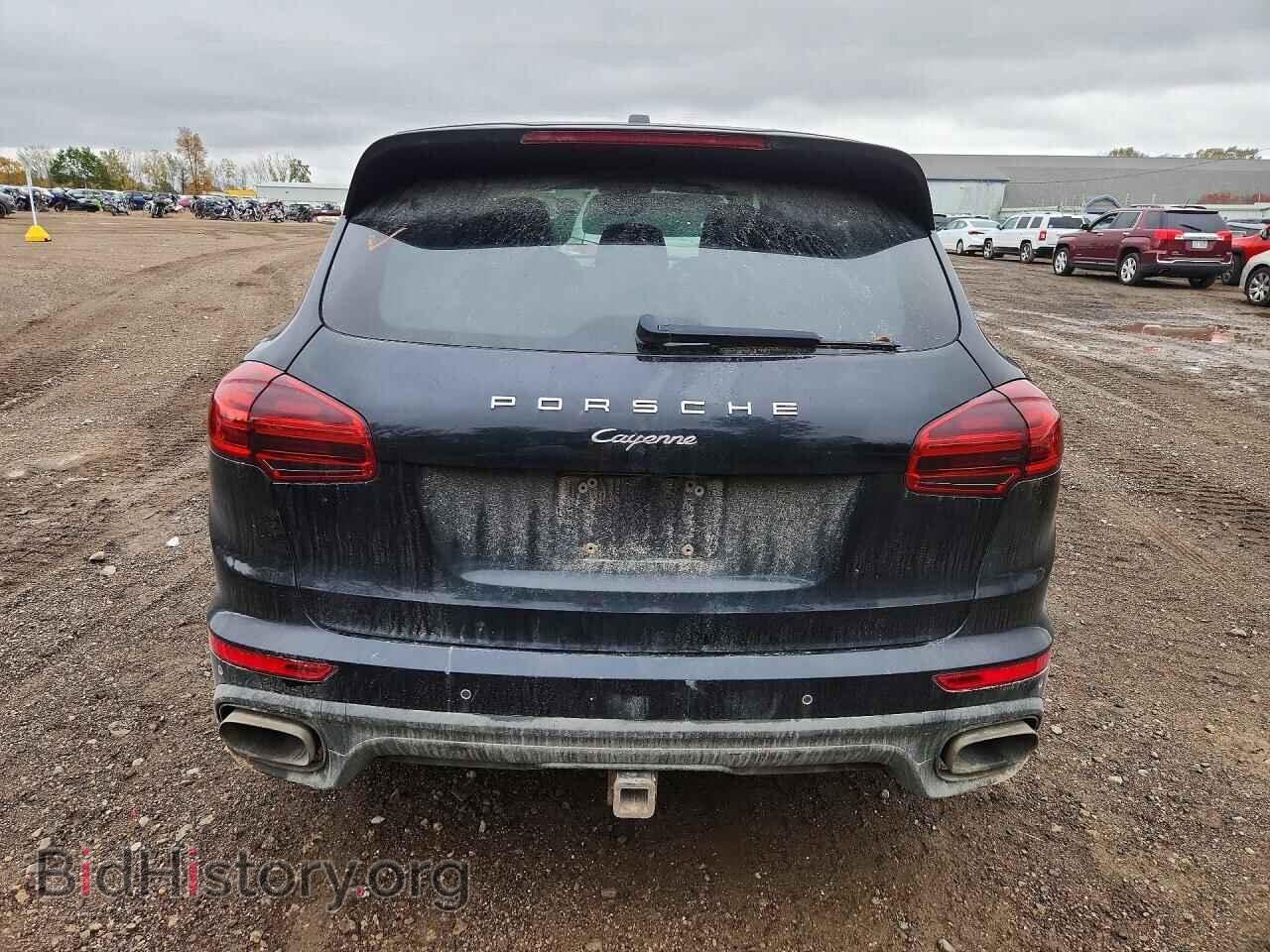 2017 Porsche CAYENNE (VIN WP1AA2A23HKA86612) — photo 6 of 13