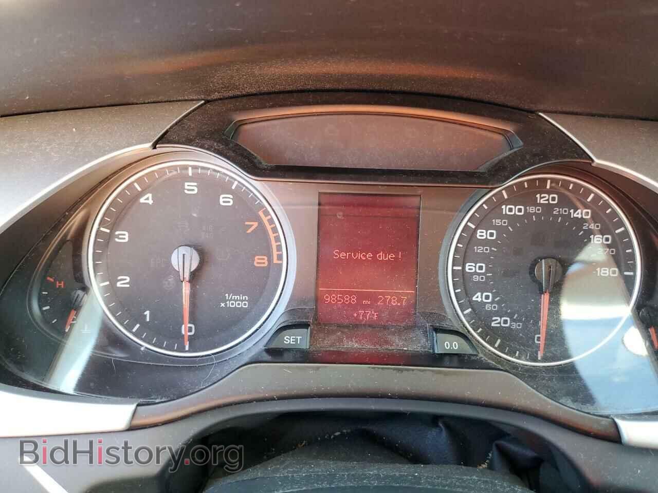 2010 AUDI A4 - VIN: WAUAFAFL9AN070625 - Фото 9