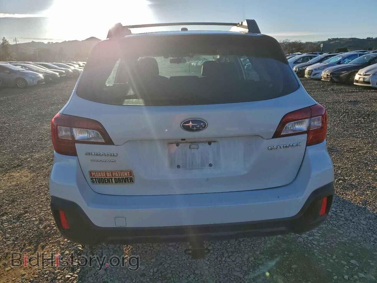 2019 SUBARU OUTBACK - VIN: 4S4BSABC3K3202179 - Фото 6