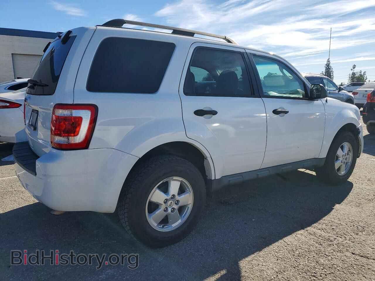 2012 FORD ESCAPE - VIN: 1FMCU0D77CKB35196 - Фото 3