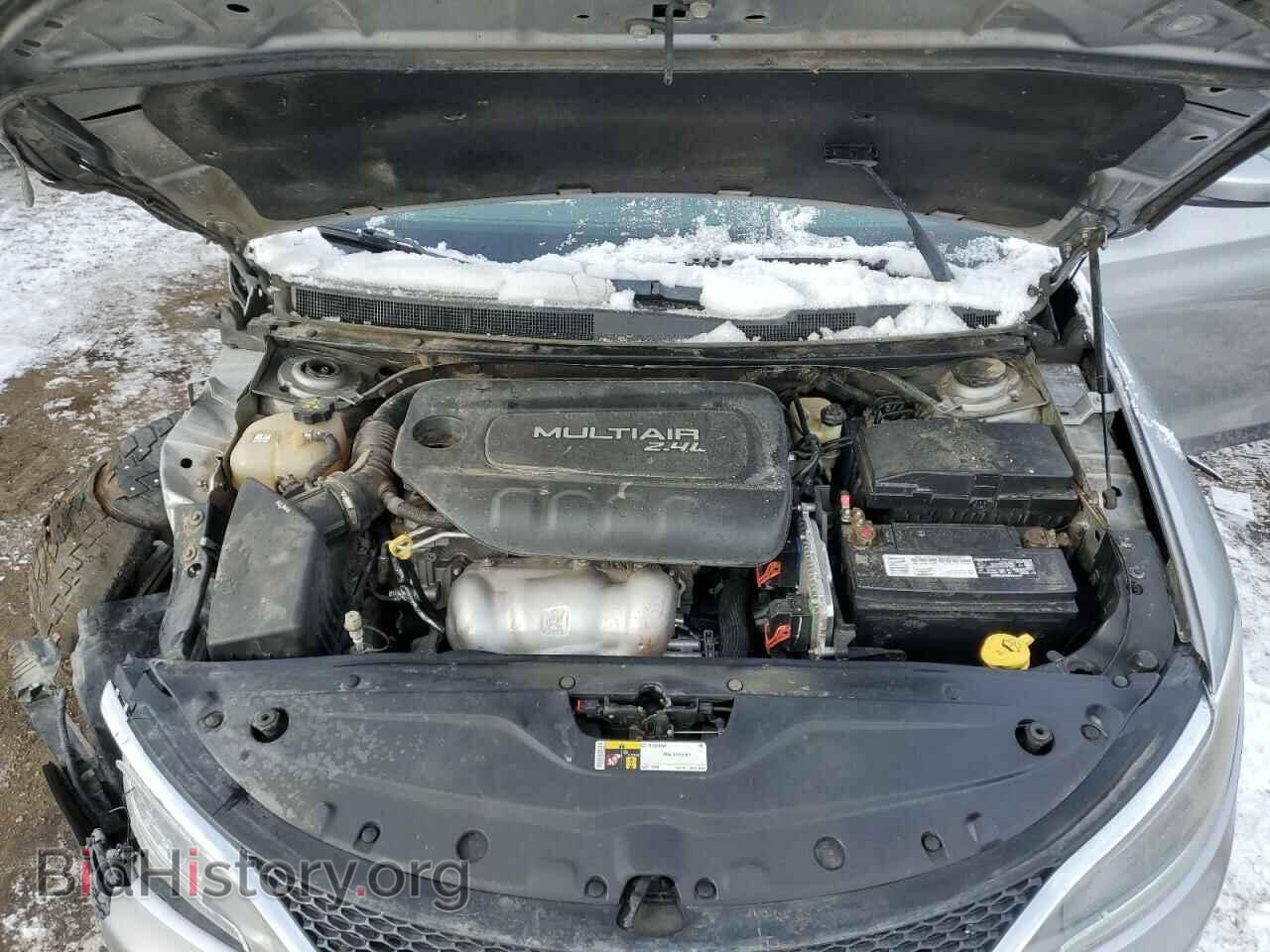 2016 CHRYSLER 200 - VIN: 1C3CCCAB3GN184812 - Фото 11