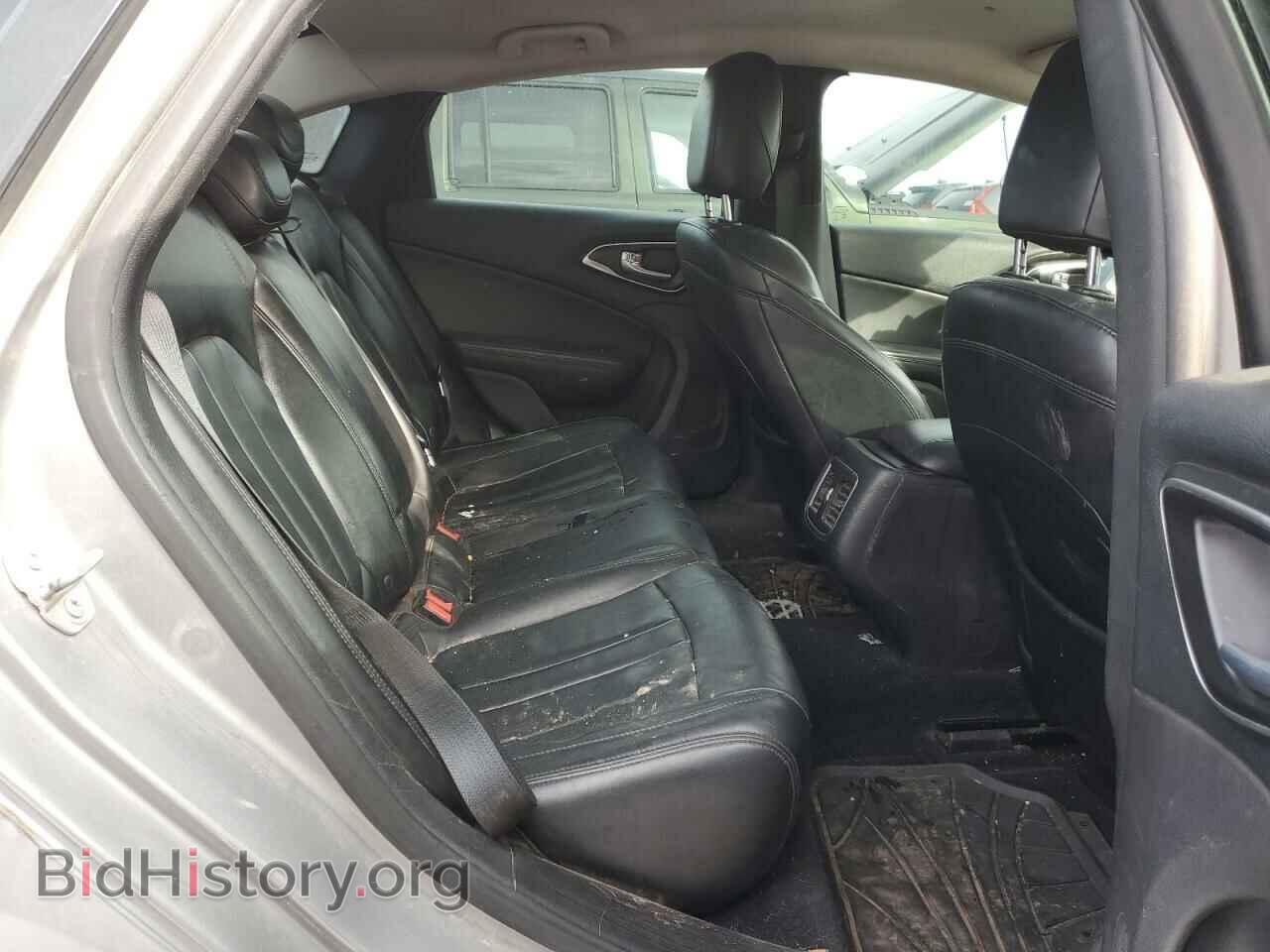 2016 CHRYSLER 200 - VIN: 1C3CCCAB3GN184812 - Фото 10
