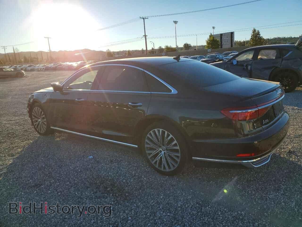 2019 AUDI A8 - VIN: WAU8DAF86KN017382 - Фото 2