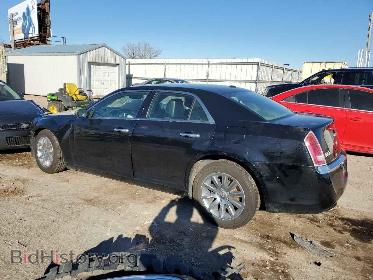 2012 CHRYSLER 300 - VIN: 2C3CCACG5CH166215 - Фото 2
