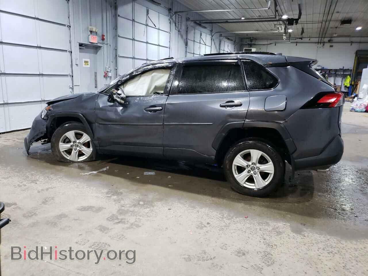 2019 TOYOTA RAV4 - VIN: JTMP1RFV7KD028795 - Фото 2