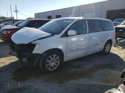 2015 Chrysler MINIVAN Town & COU, белый — VIN 2C4RC1BG5FR544684, Copart
