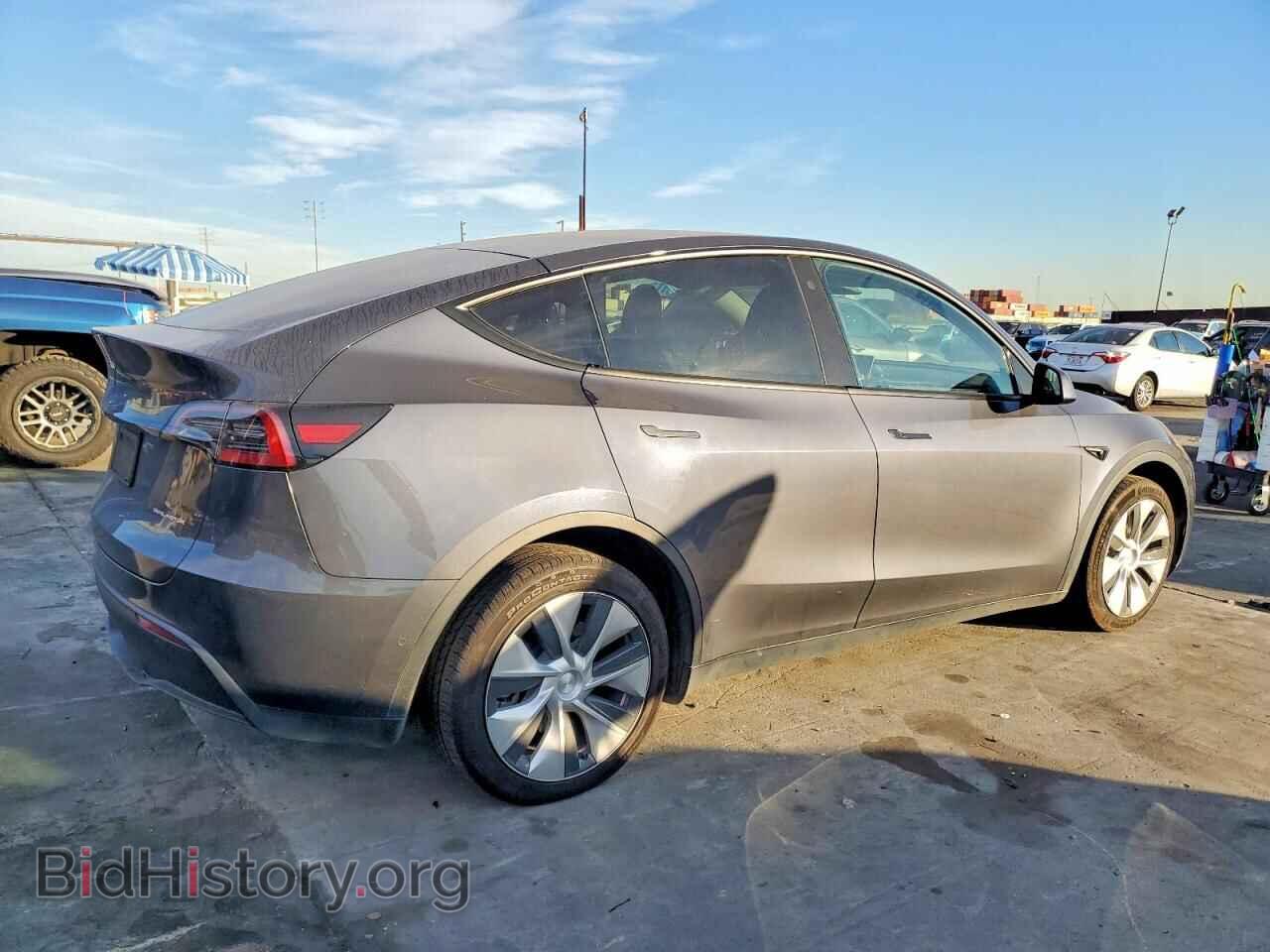 2022 TESLA MODEL Y - VIN: 7SAYGDEE0NF307772 - Фото 3