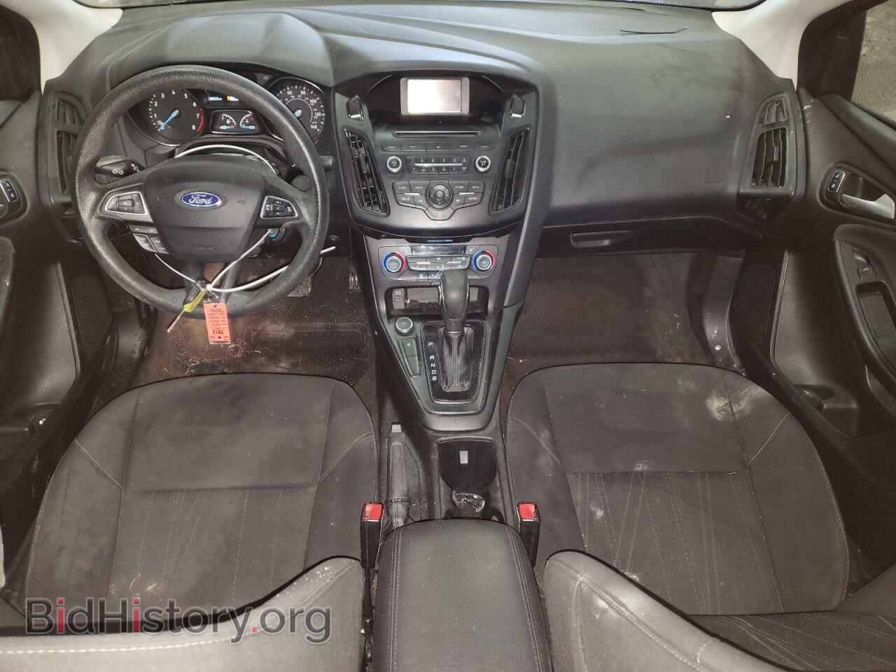 2017 FORD FOCUS - VIN: 1FADP3FE1HL309610 - Photo 8