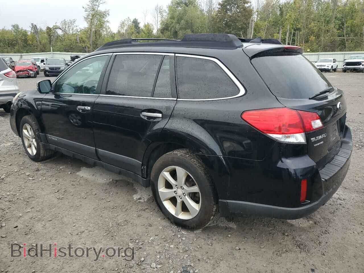 2013 SUBARU OUTBACK - VIN: 4S4BRBSC9D3264643 - Фото 2
