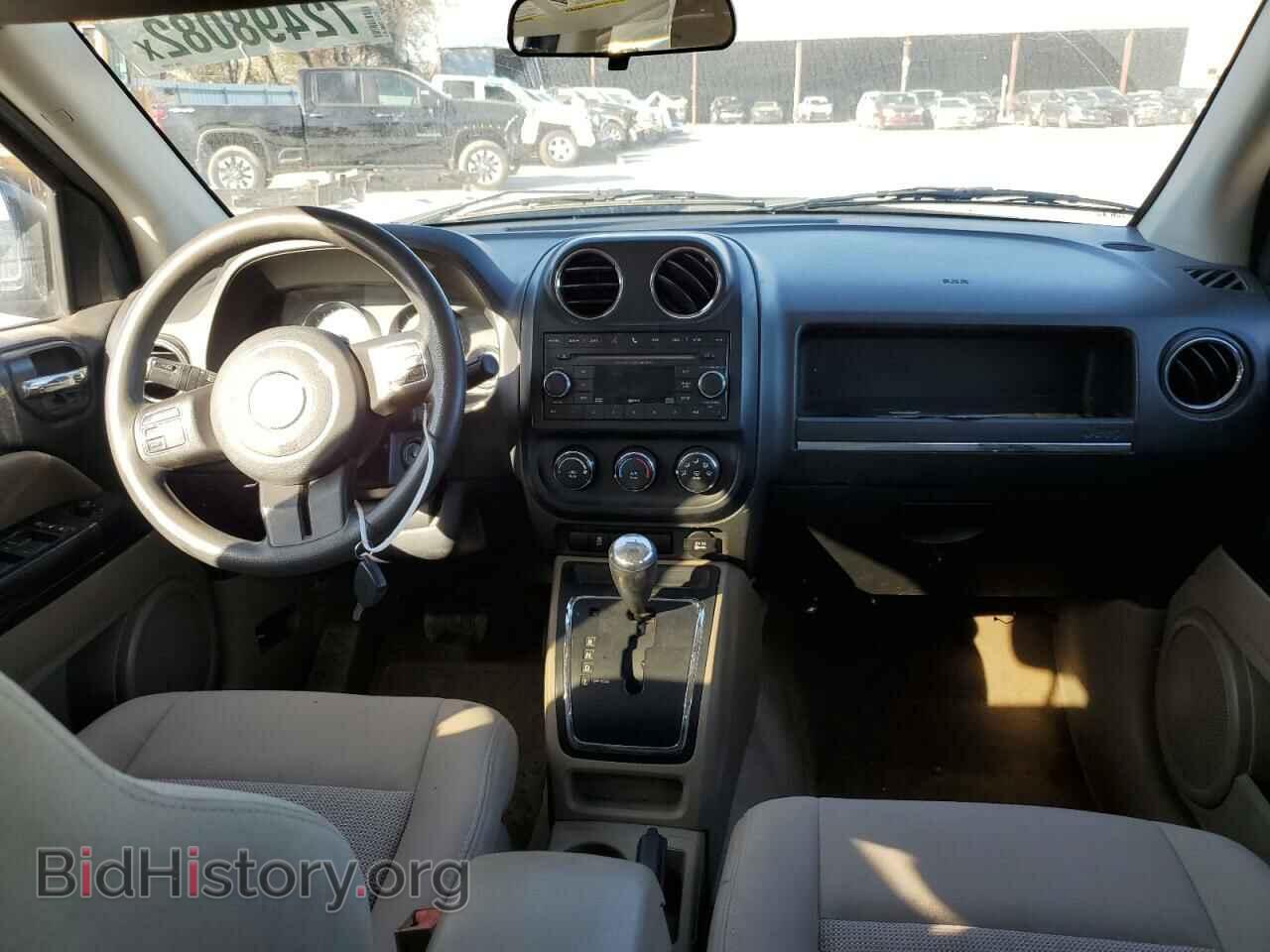 2012 JEEP COMPASS - VIN: 1C4NJDBB6CD675230 - Фото 8