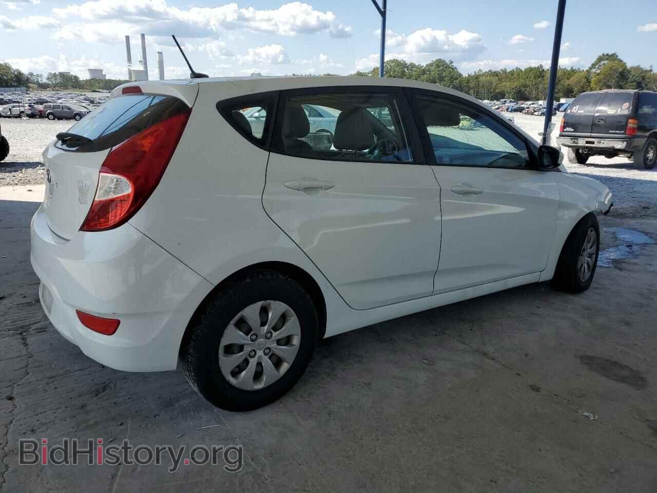 2017 HYUNDAI ACCENT - VIN: KMHCT5AE6HU338627 - Фото 3