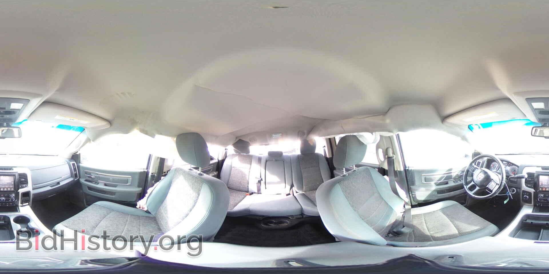 2016 RAM All Models - VIN: 3C6UR5DLXGG368675 - Photo 15