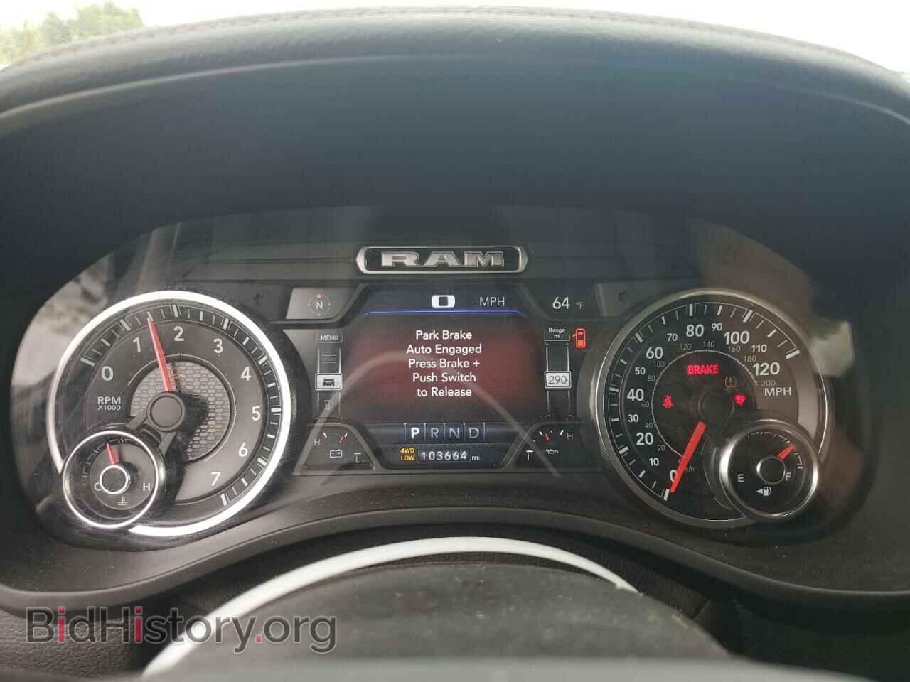 2019 RAM 1500 - VIN: 1C6SRFJT0KN731695 - Фото 9
