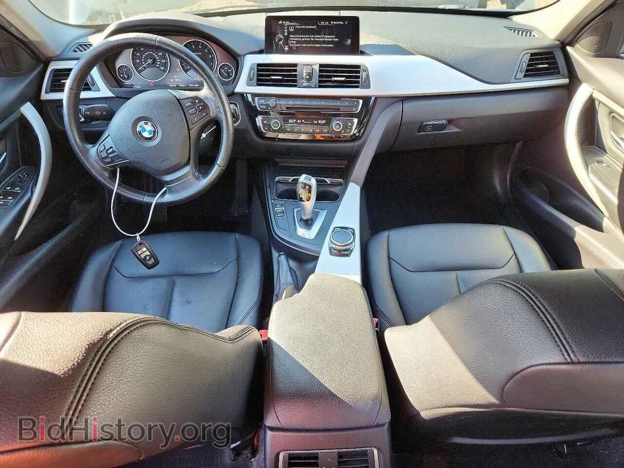2016 BMW 3 SERIES (VIN WBA8E5G59GNU20076) — photo 8 of 14