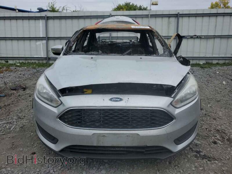 2017 Ford FOCUS (VIN 1FADP3F22HL297473) — photo 5 of 12