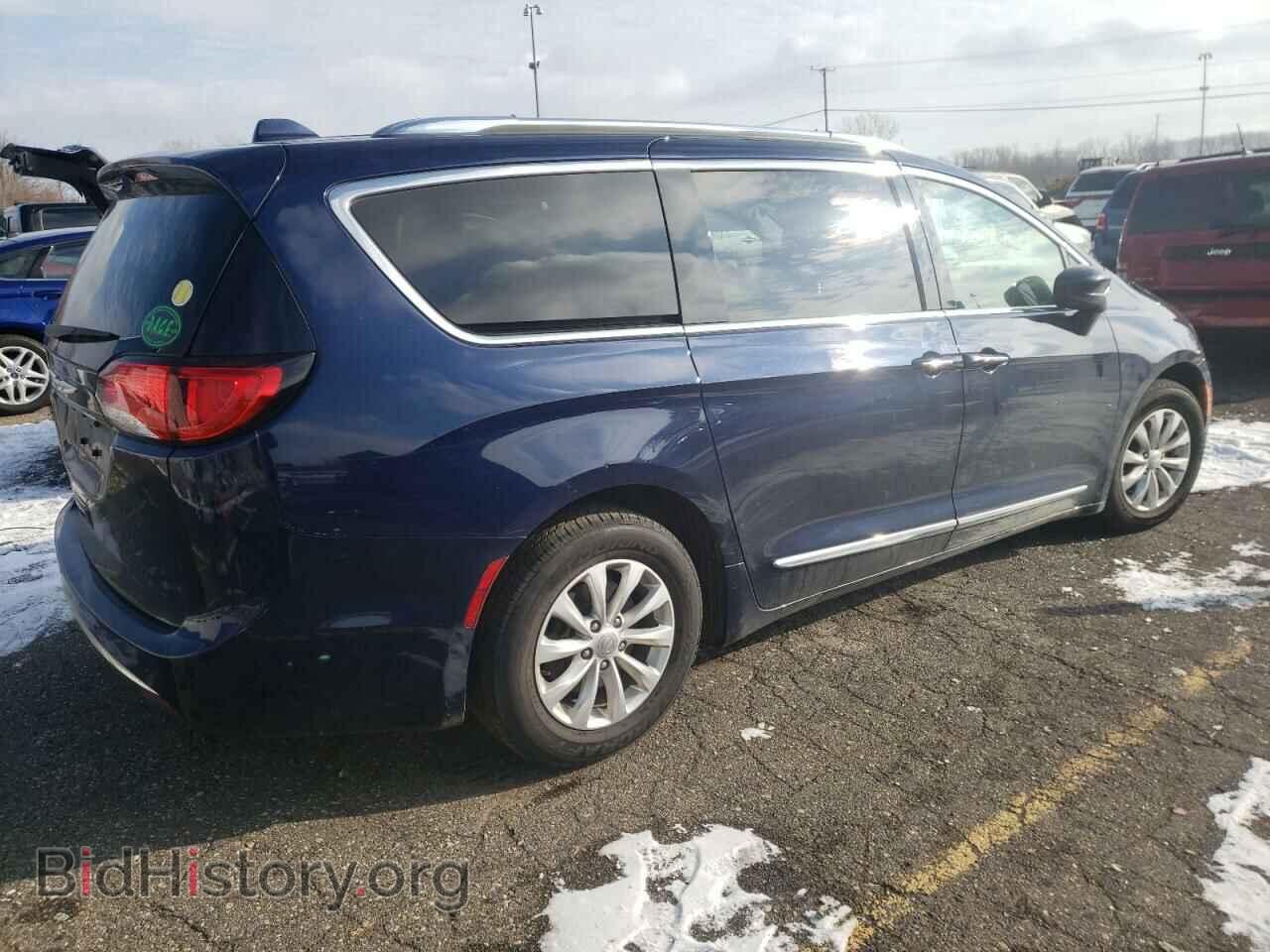 2018 CHRYSLER PACIFICA - VIN: 2C4RC1EG3JR306532 - Фото 3