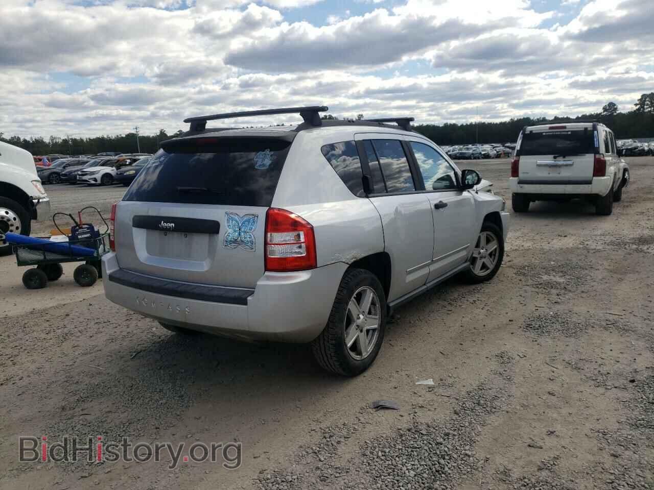 2009 JEEP COMPASS - VIN: 1J4FT47A09D208693 - Photo 3