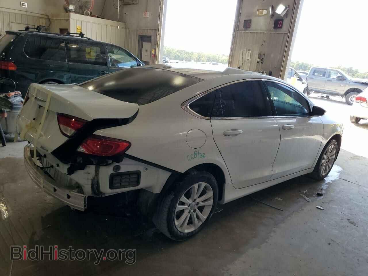 2015 CHRYSLER 200 - VIN: 1C3CCCAB2FN556591 - Photo 3