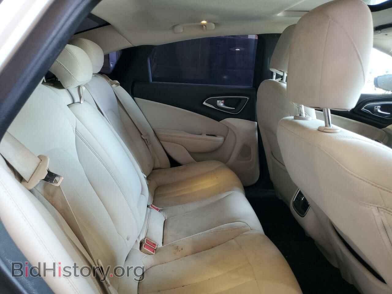 2015 CHRYSLER 200 - VIN: 1C3CCCAB2FN556591 - Photo 10