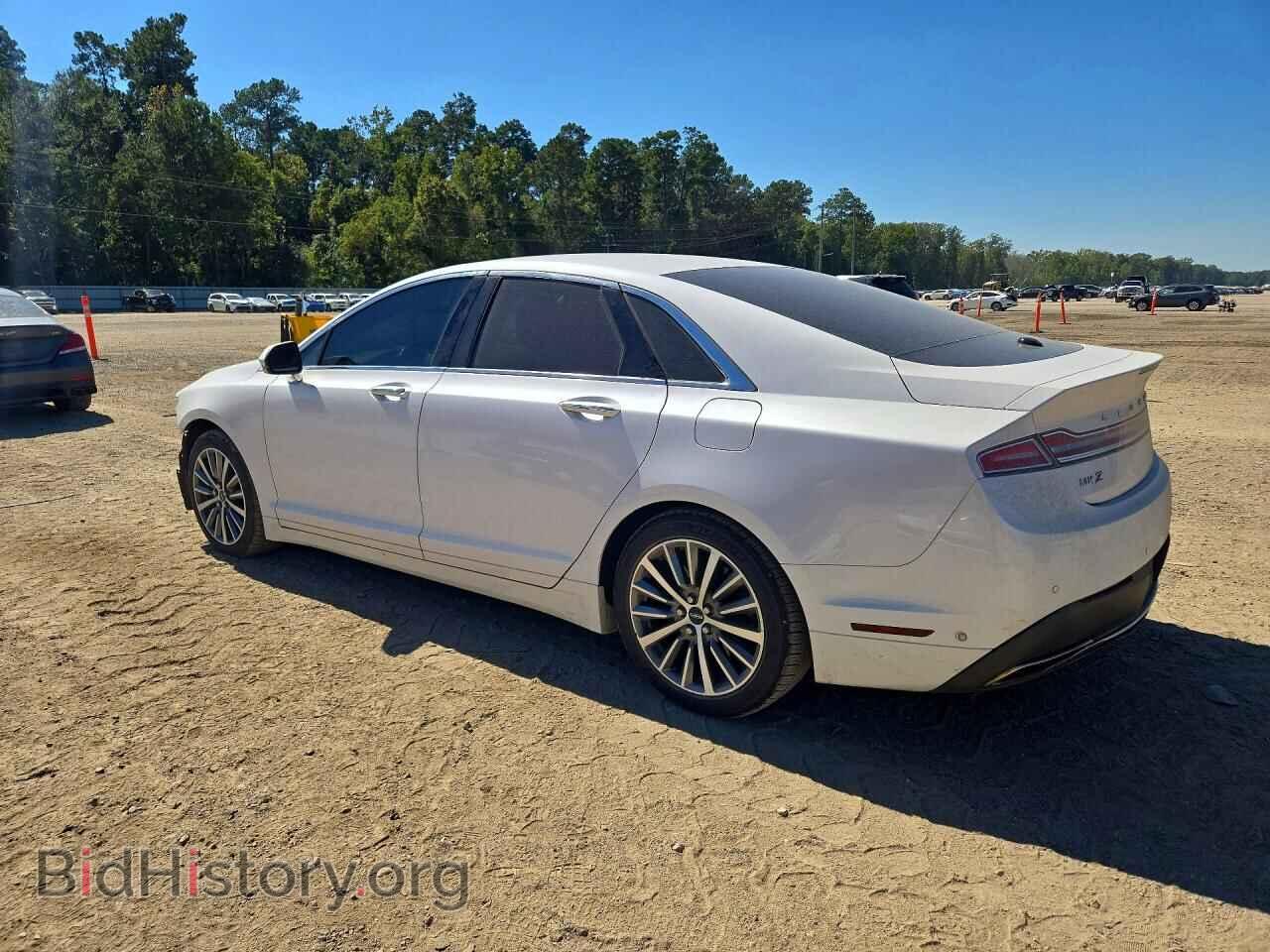 2017 LINCOLN MKZ - VIN: 3LN6L5C99HR651028 - Photo 2