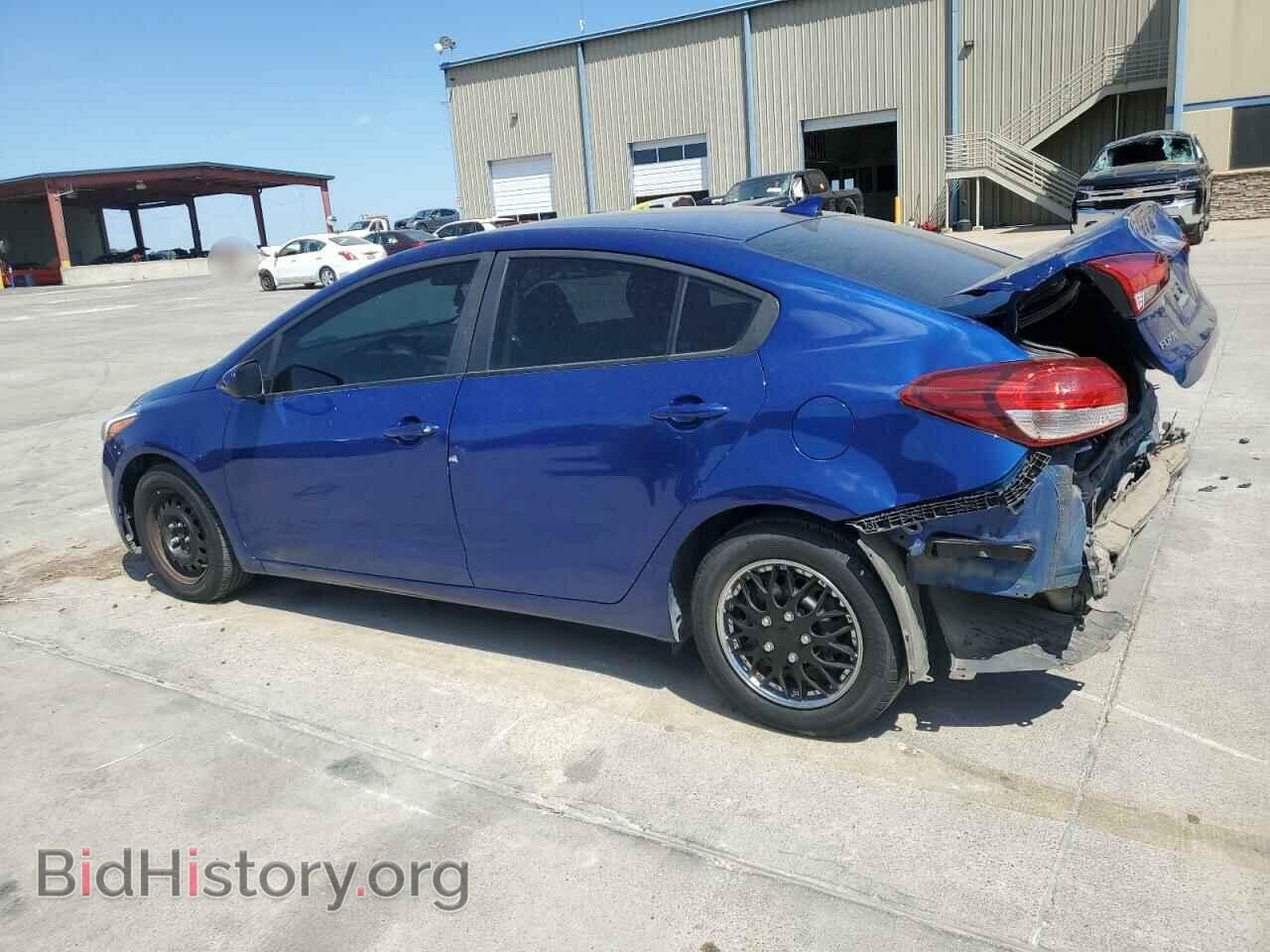 2017 KIA FORTE - VIN: 3KPFK4A78HE150545 - Photo 2