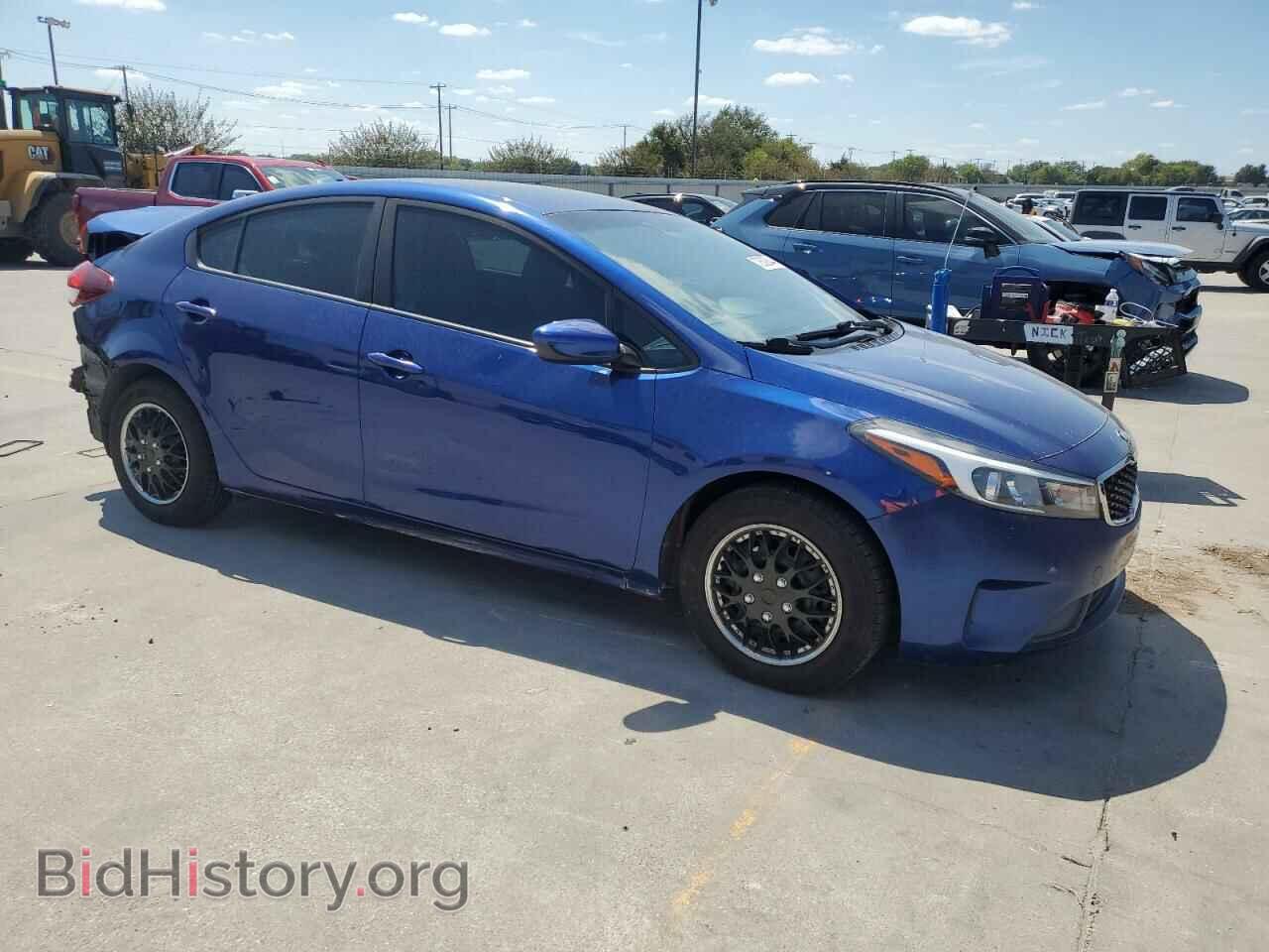 2017 KIA FORTE - VIN: 3KPFK4A78HE150545 - Photo 4