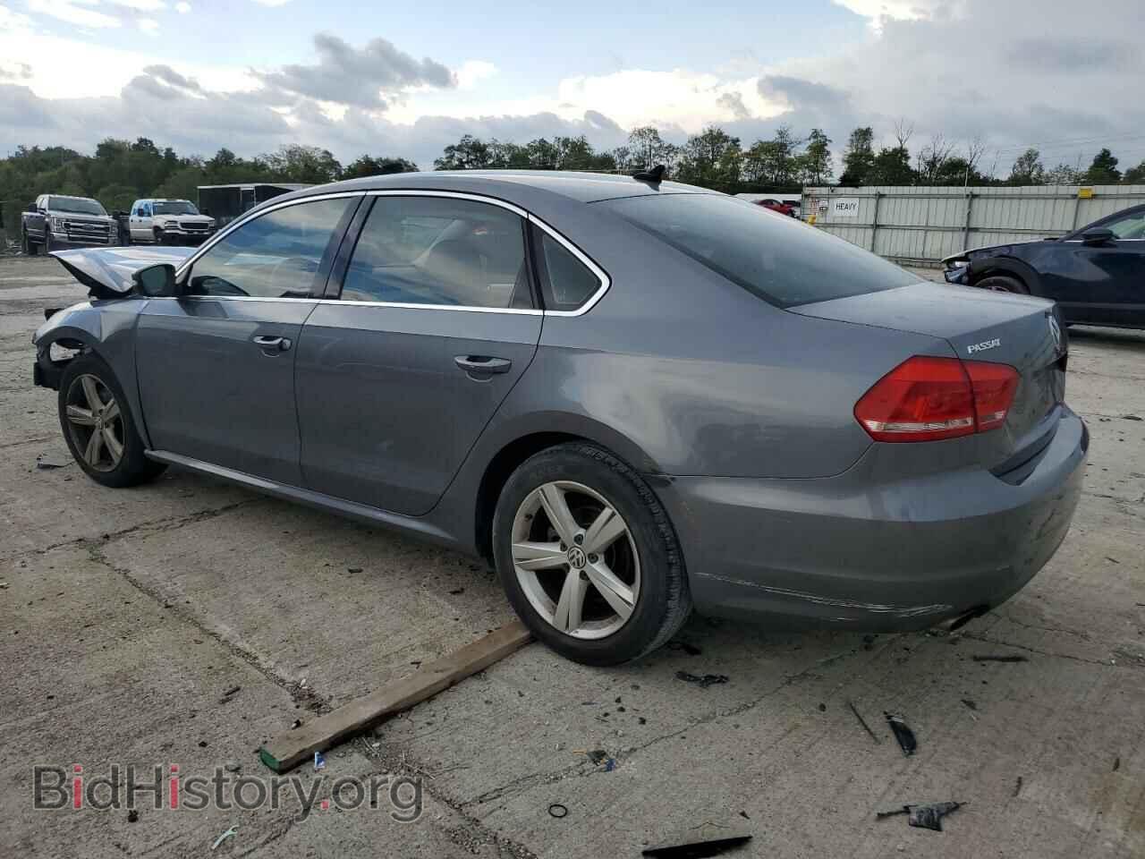 2013 VOLKSWAGEN PASSAT - VIN: 1VWBP7A33DC136596 - Фото 2