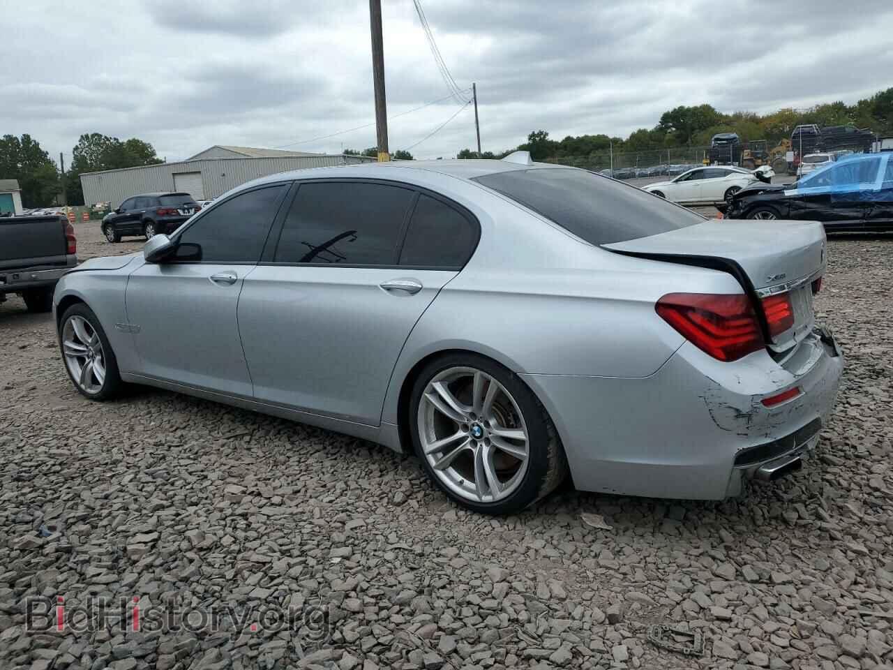2013 BMW 7 SERIES - VIN: WBAYF8C57DD141215 - Фото 2