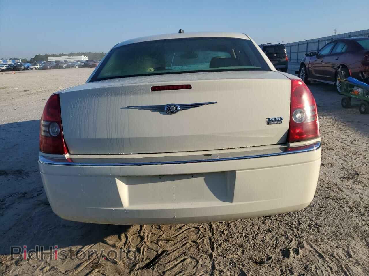 2008 CHRYSLER 300 - VIN: 2C3KA33G88H209417 - Фото 6