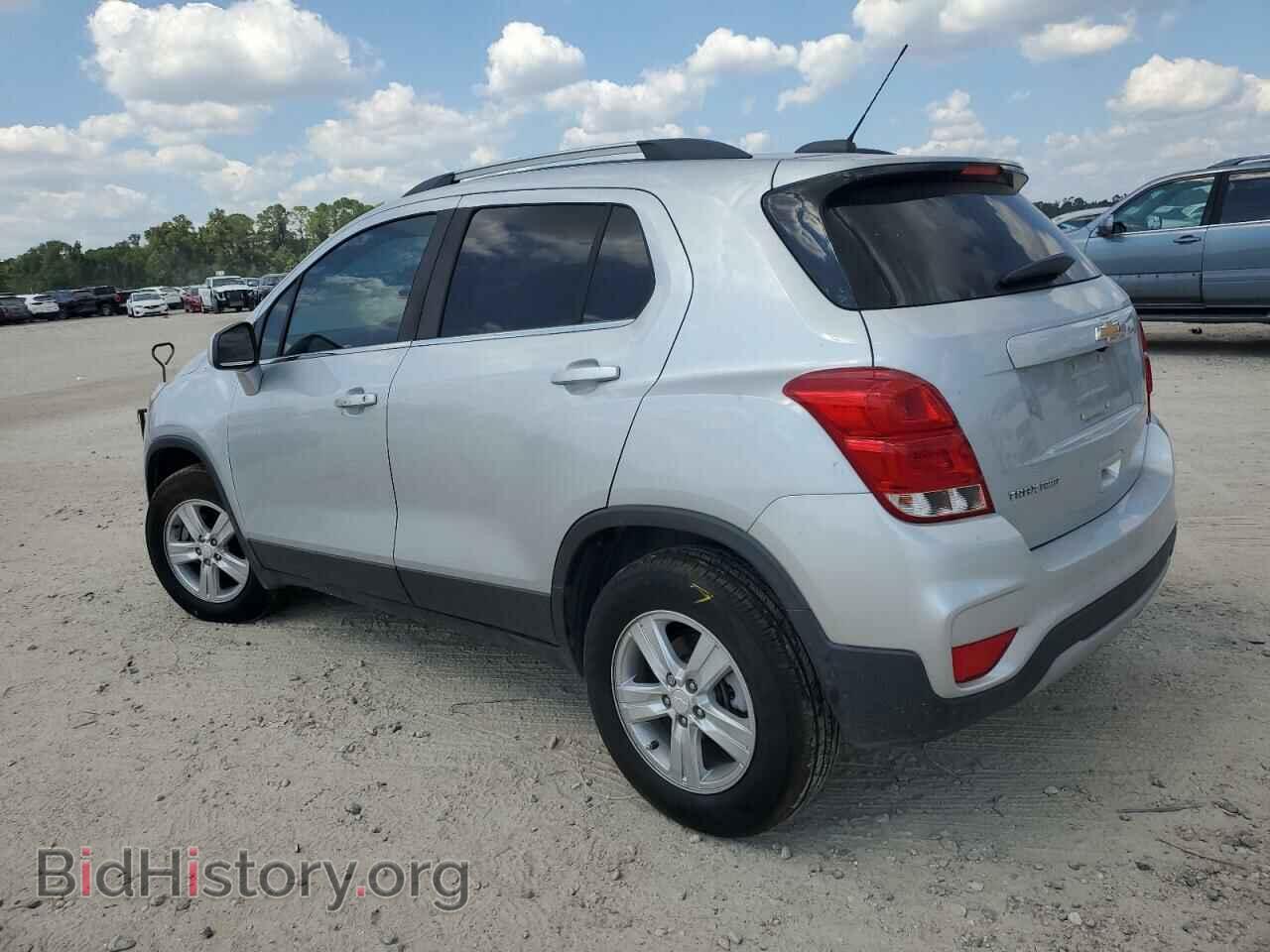 2019 CHEVROLET TRAX - VIN: 3GNCJPSB3KL374021 - Фото 2