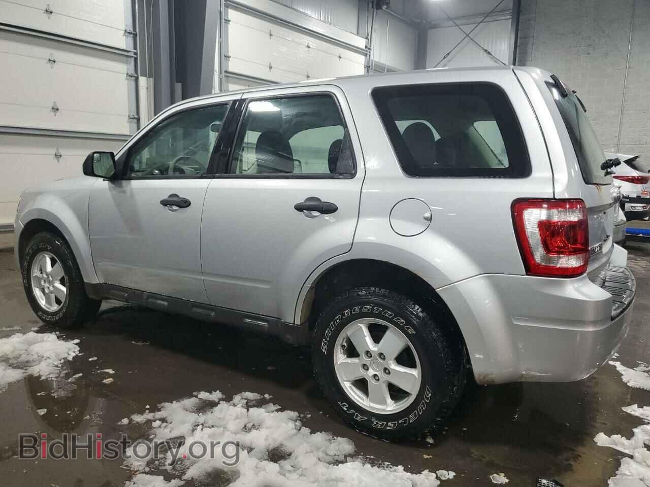 2011 FORD ESCAPE - VIN: 1FMCU9C71BKB36722 - Фото 2