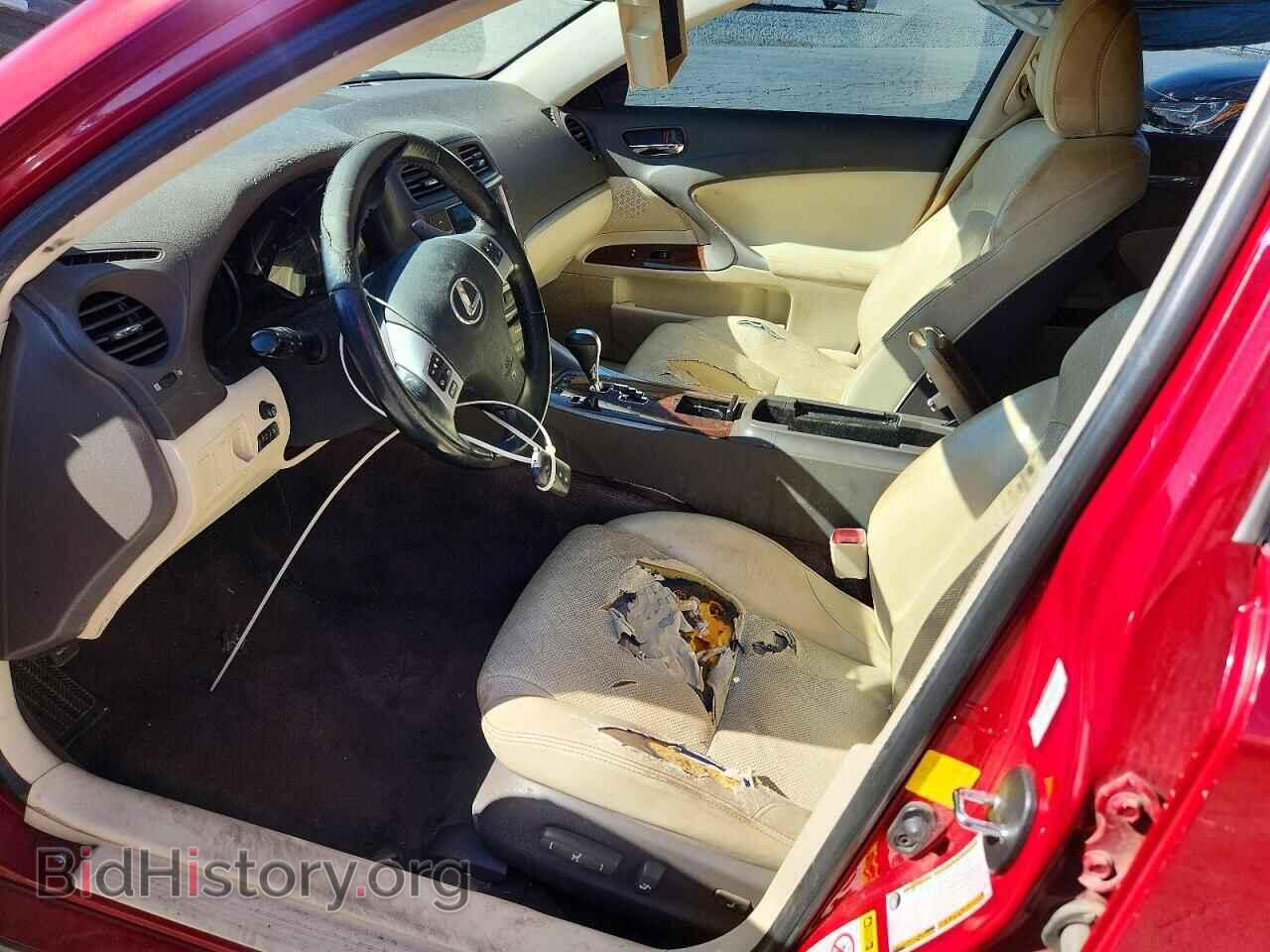 2011 LEXUS IS - VIN: JTHBF5C24B5147783 - Photo 7
