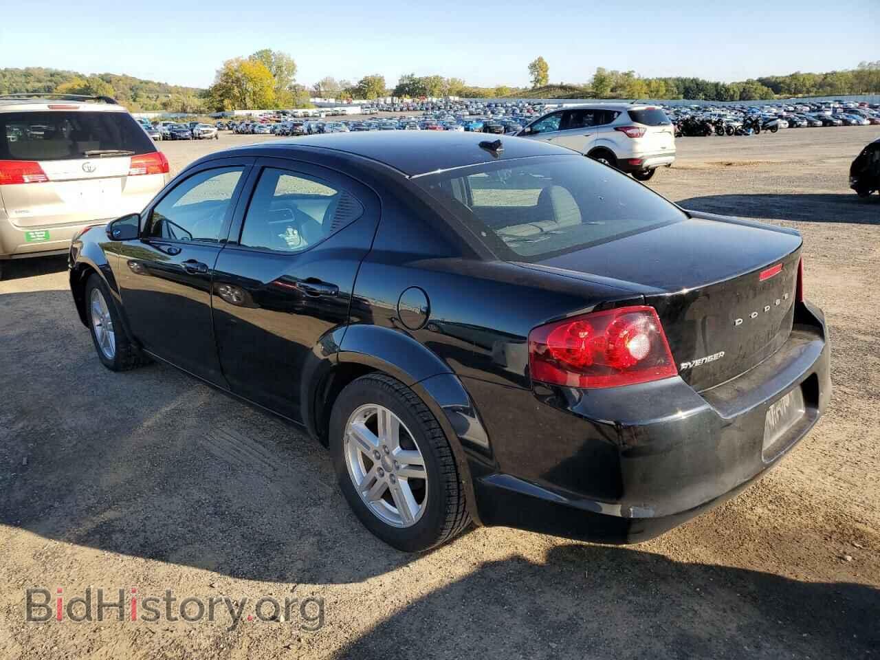 2011 DODGE AVENGER - VIN: 1B3BD1FB5BN573608 - Фото 2