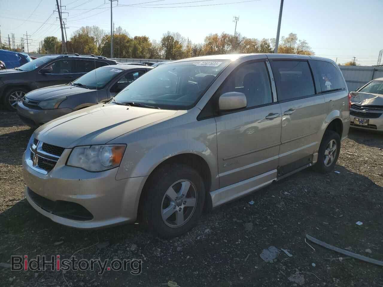 Photo 2C4RDGCGXDR502801 - DODGE CARAVAN 2013