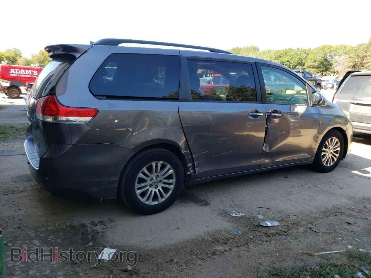 2011 TOYOTA All Models - VIN: 5TDYK3DC7BS130800 - Фото 3