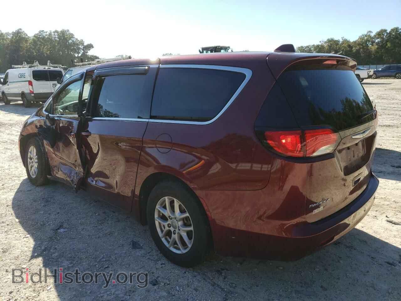 2017 CHRYSLER PACIFICA - VIN: 2C4RC1CG2HR748621 - Photo 2