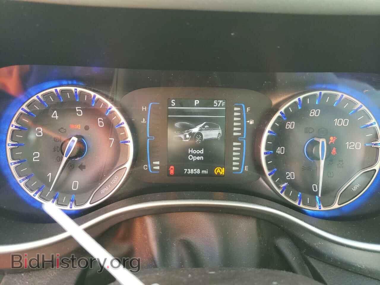 2017 CHRYSLER PACIFICA - VIN: 2C4RC1CG2HR748621 - Photo 9