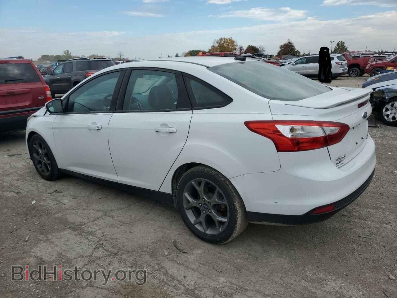 2013 FORD FOCUS - VIN: 1FADP3F28DL283670 - Photo 2
