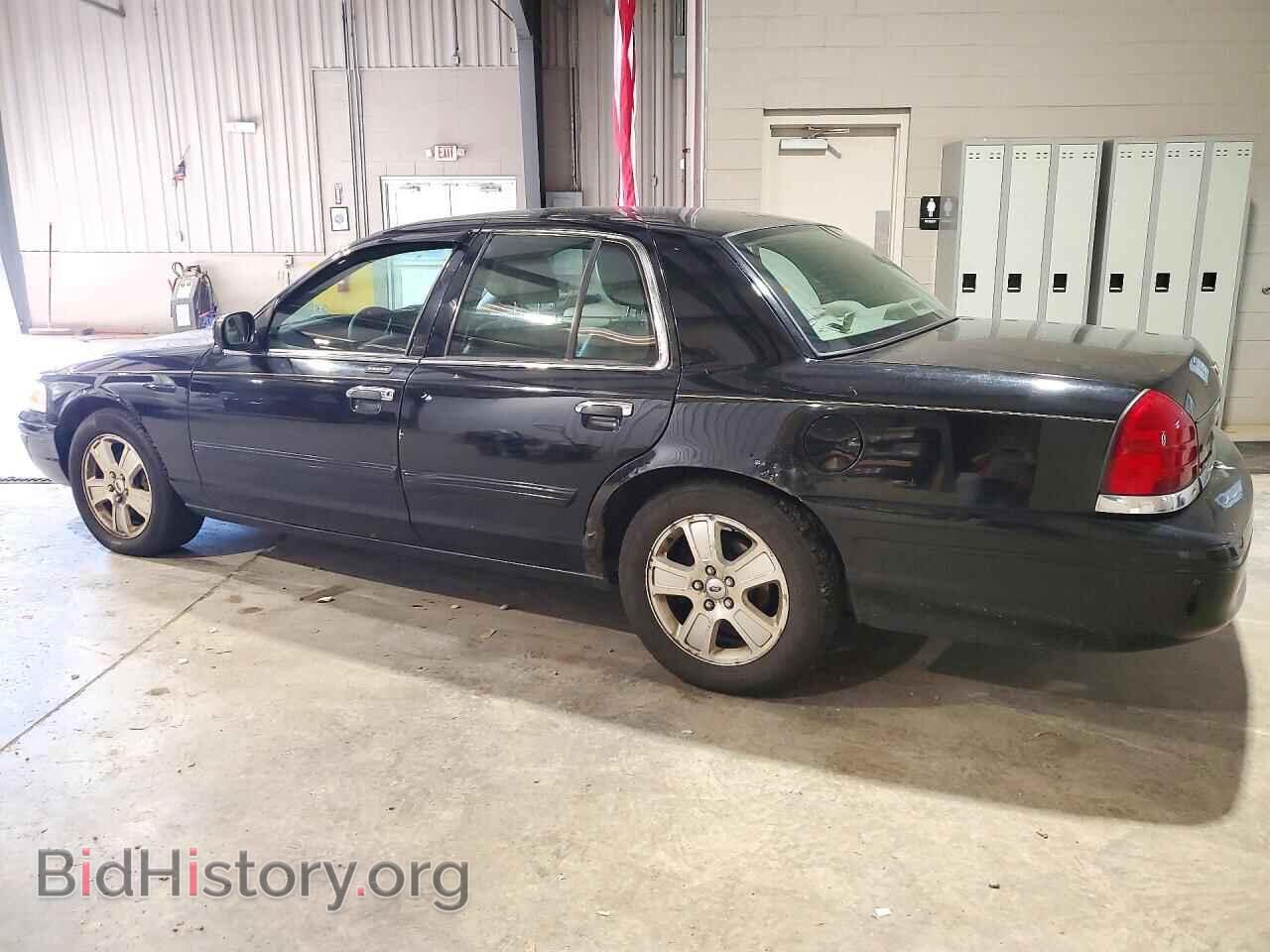2011 FORD CROWN VIC - VIN: 2FABP7EV7BX148691 - Фото 2