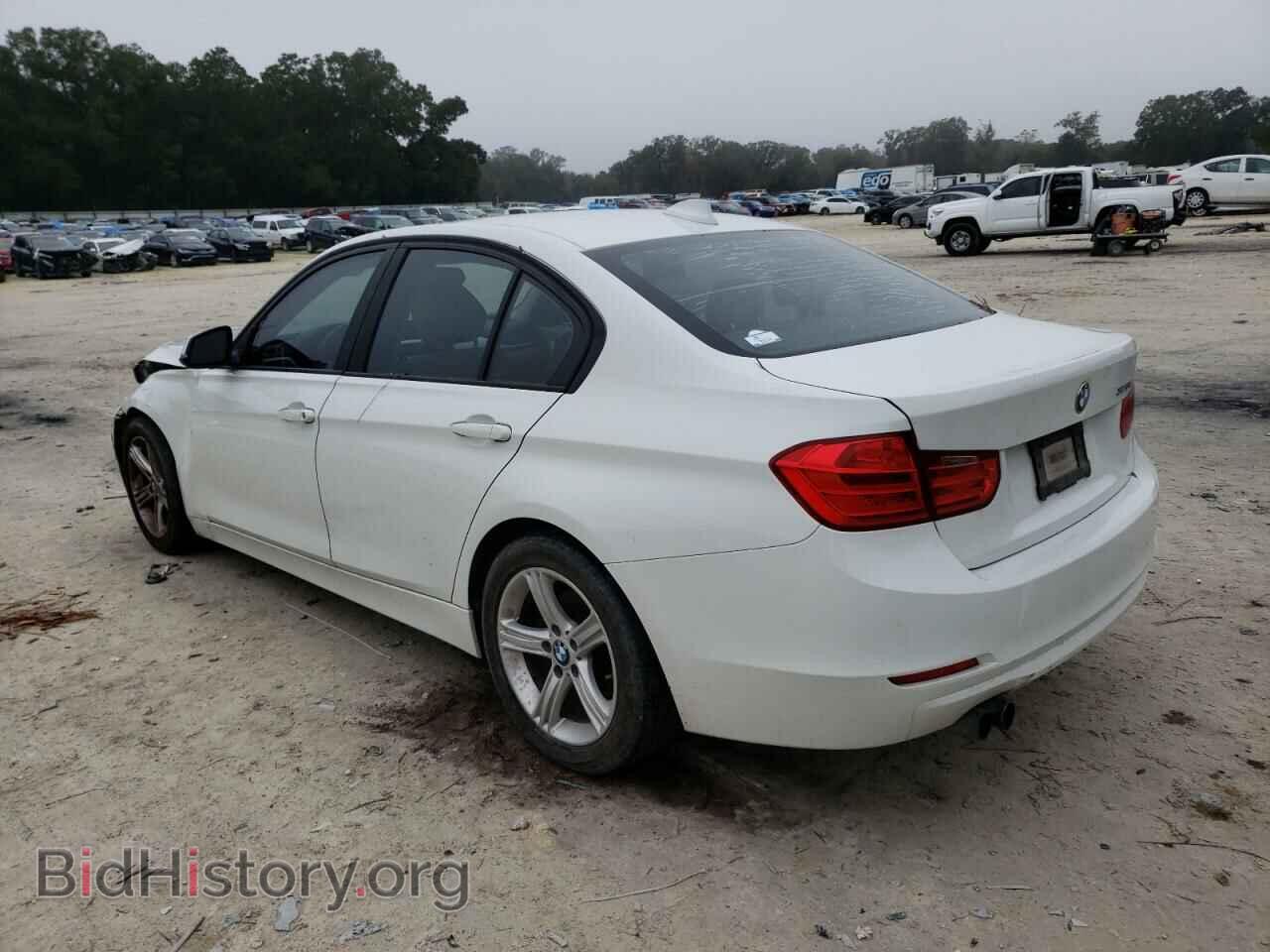 2012 BMW 3 SERIES - VIN: WBA3A5G55DNP21414 - Фото 2