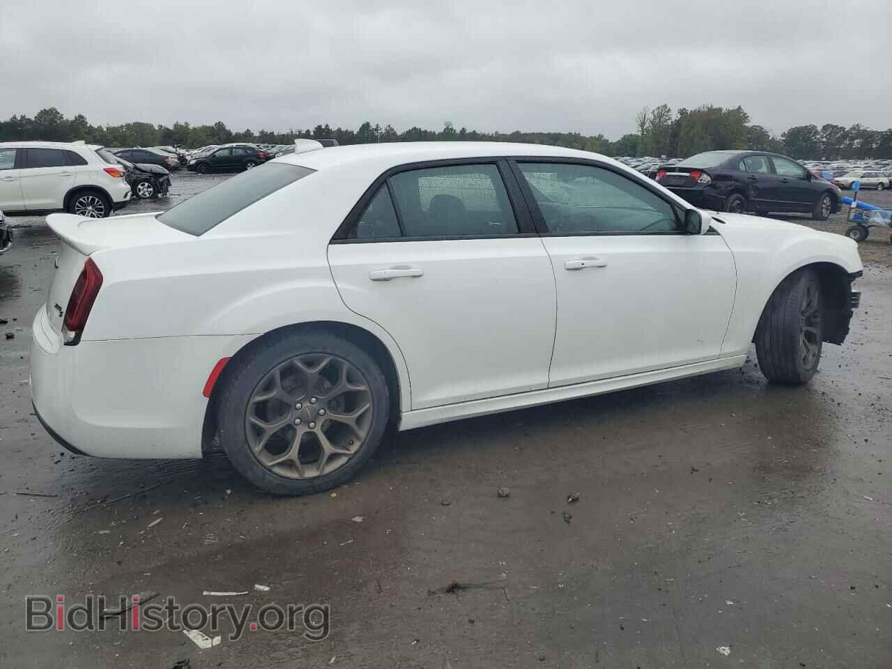 2017 CHRYSLER 300 - VIN: 2C3CCABG7HH664747 - Фото 3