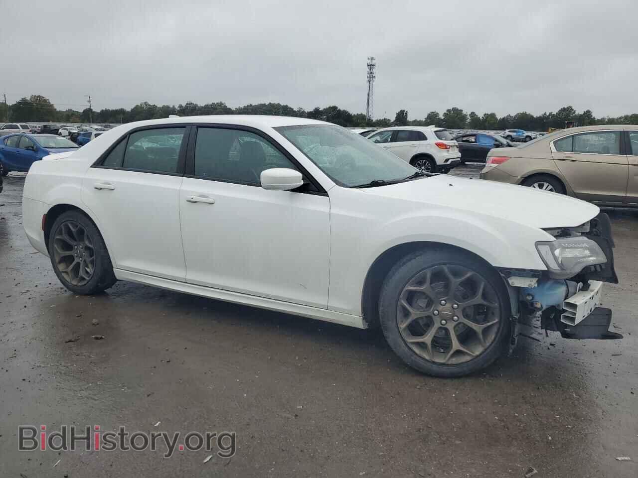 2017 CHRYSLER 300 - VIN: 2C3CCABG7HH664747 - Фото 4