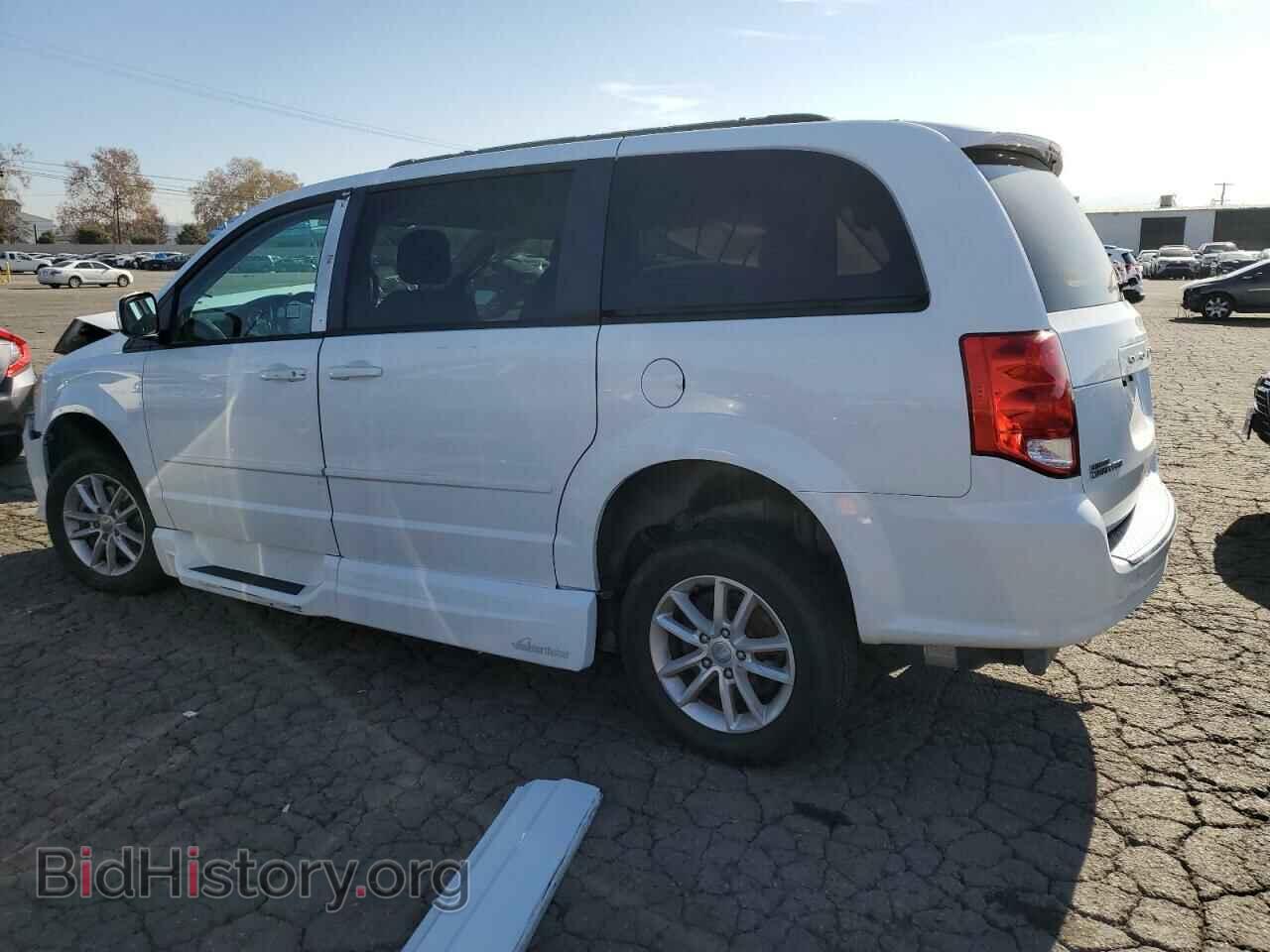 2014 DODGE CARAVAN - VIN: 2C4RDGCG6ER392038 - Фото 2