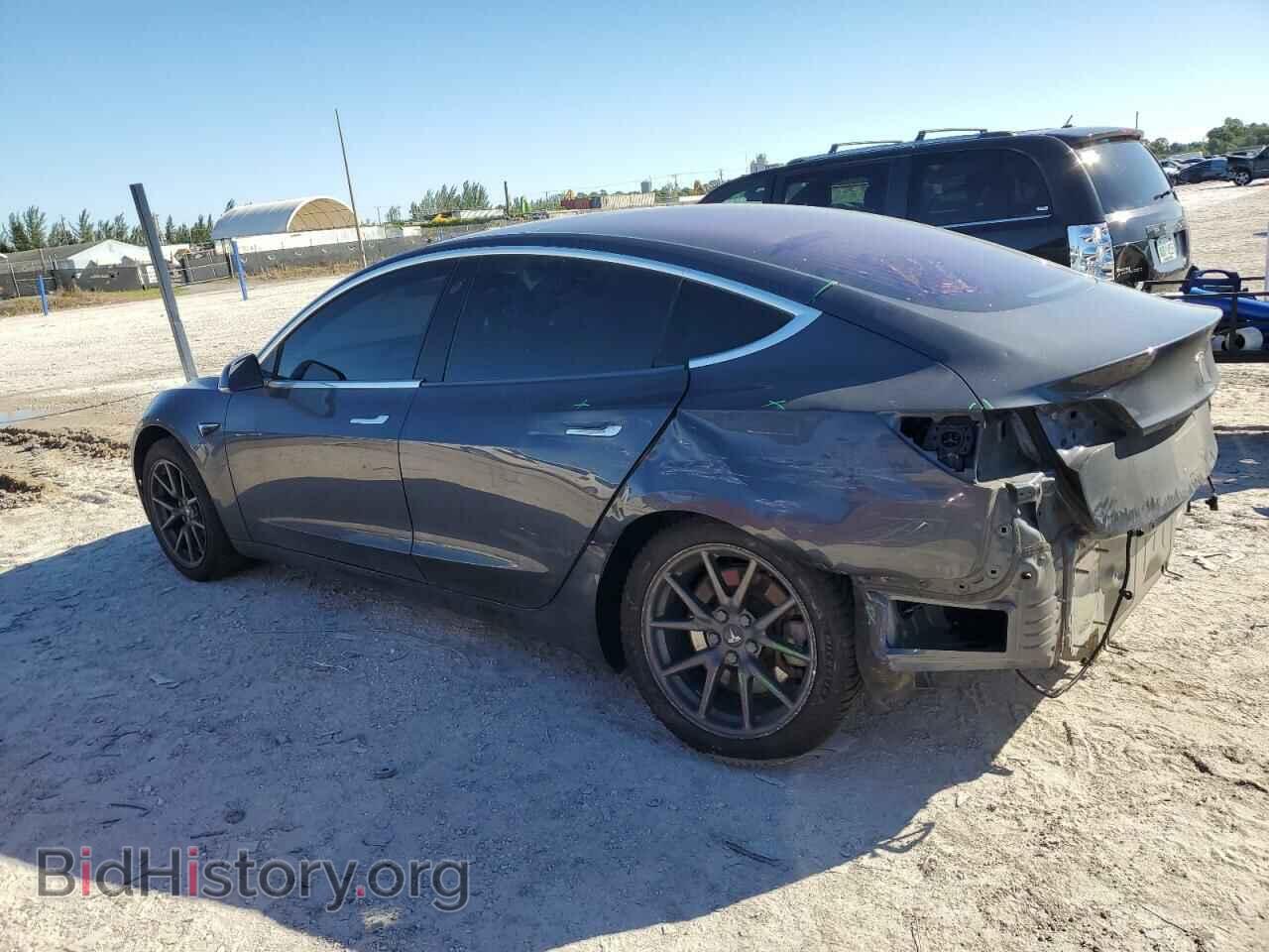 2018 TESLA MODEL 3 - VIN: 5YJ3E1EA9JF025701 - Photo 2