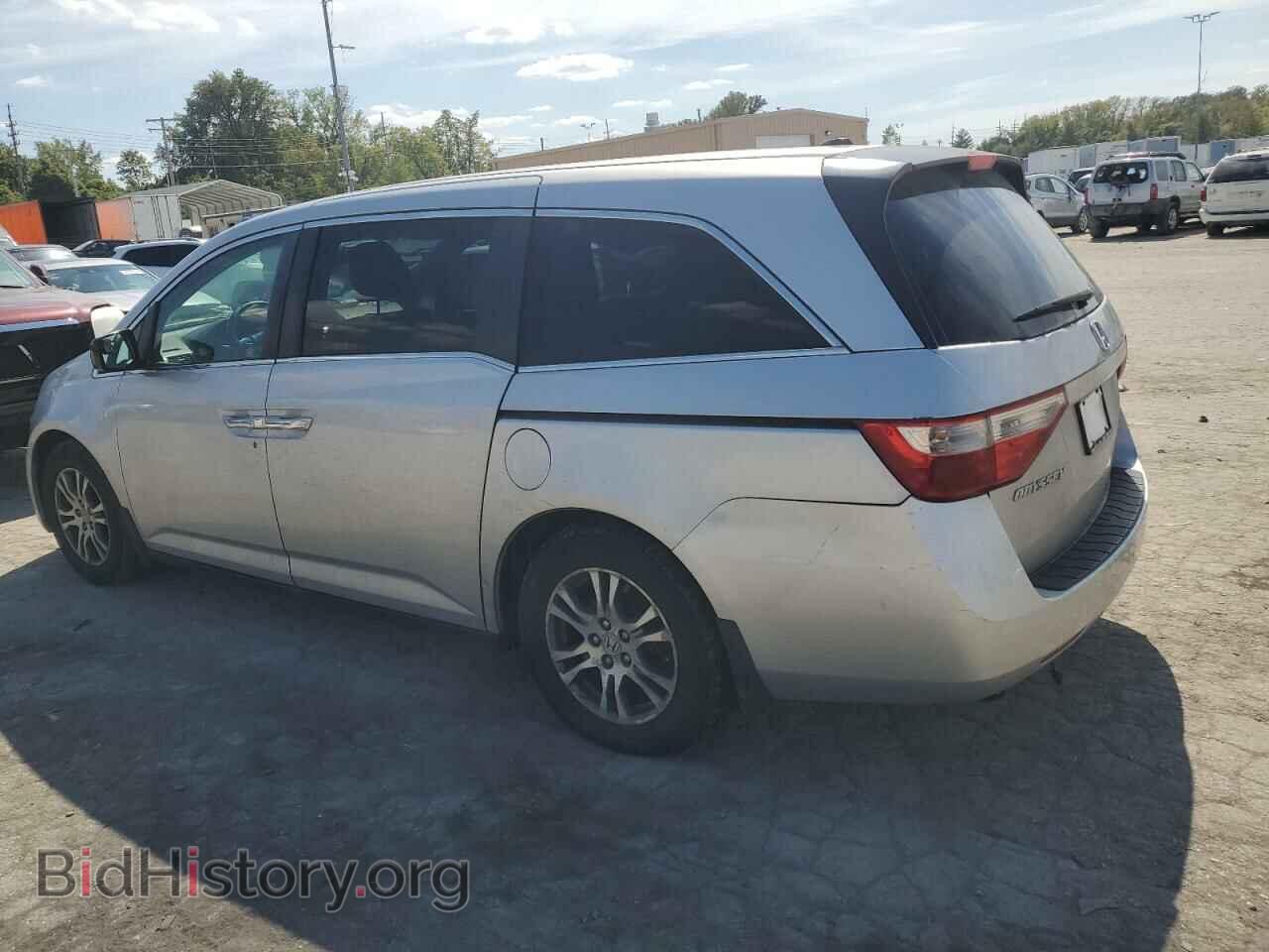 2011 HONDA All Models - VIN: 5FNRL5H68BB028234 - Photo 2